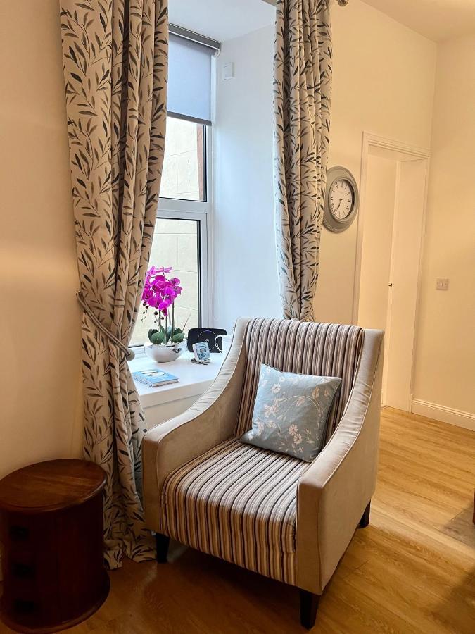The Blue Door Apartment Kirkcudbright Ngoại thất bức ảnh