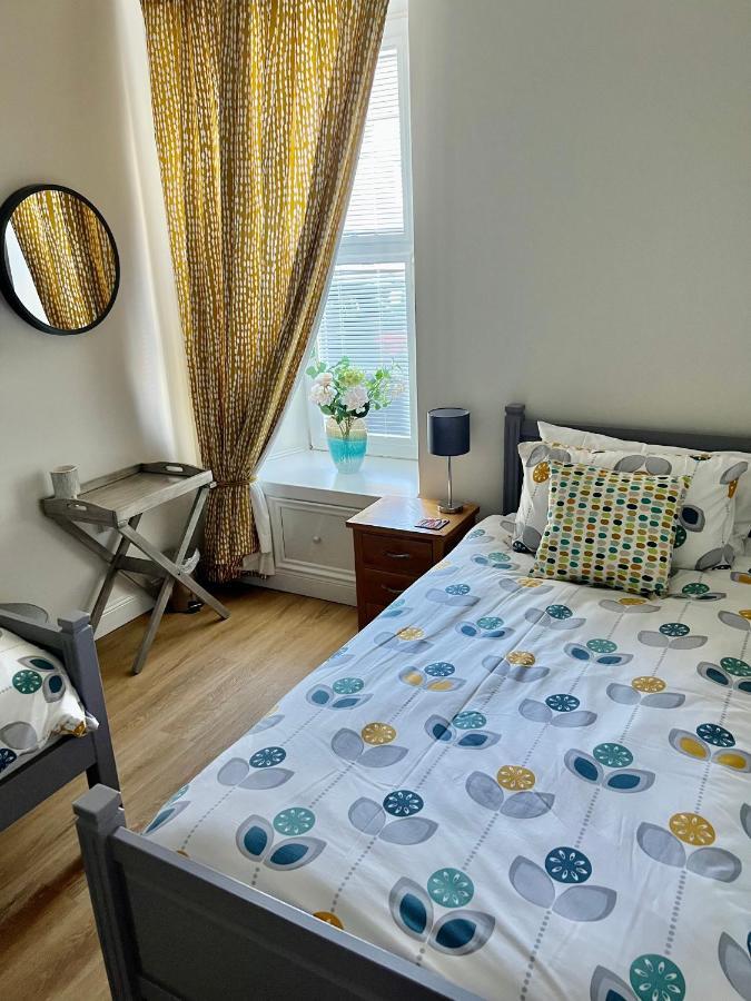 The Blue Door Apartment Kirkcudbright Ngoại thất bức ảnh
